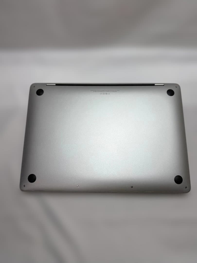 MacBookPro(13インチ, M1, 2020)シルバー 8GB256GB