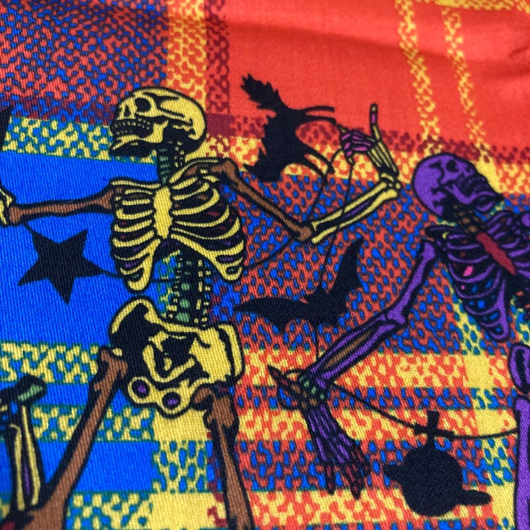 Vivienne Westwood 大判骸骨プリントハンカチ　ショッパー袋付き