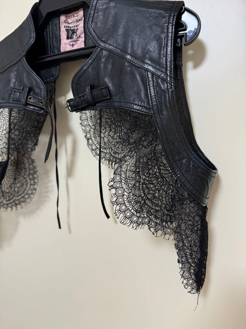 シェアースピリット　シープレザーベスト／ジレ