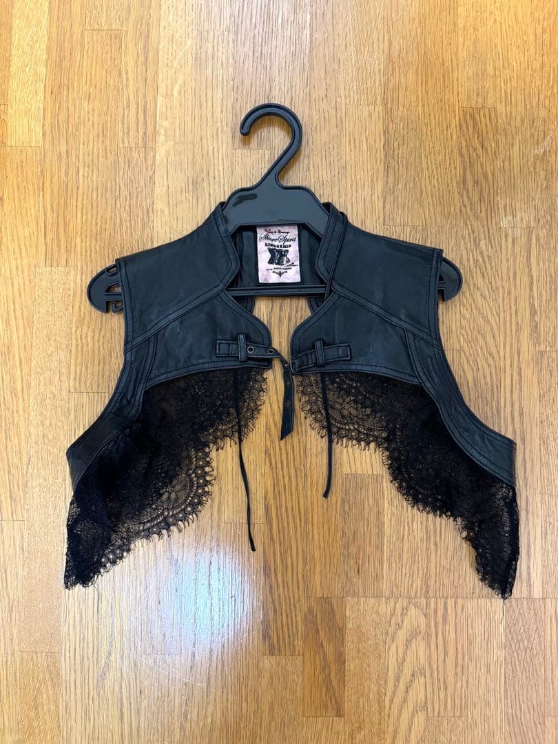 シェアースピリット　シープレザーベスト／ジレ