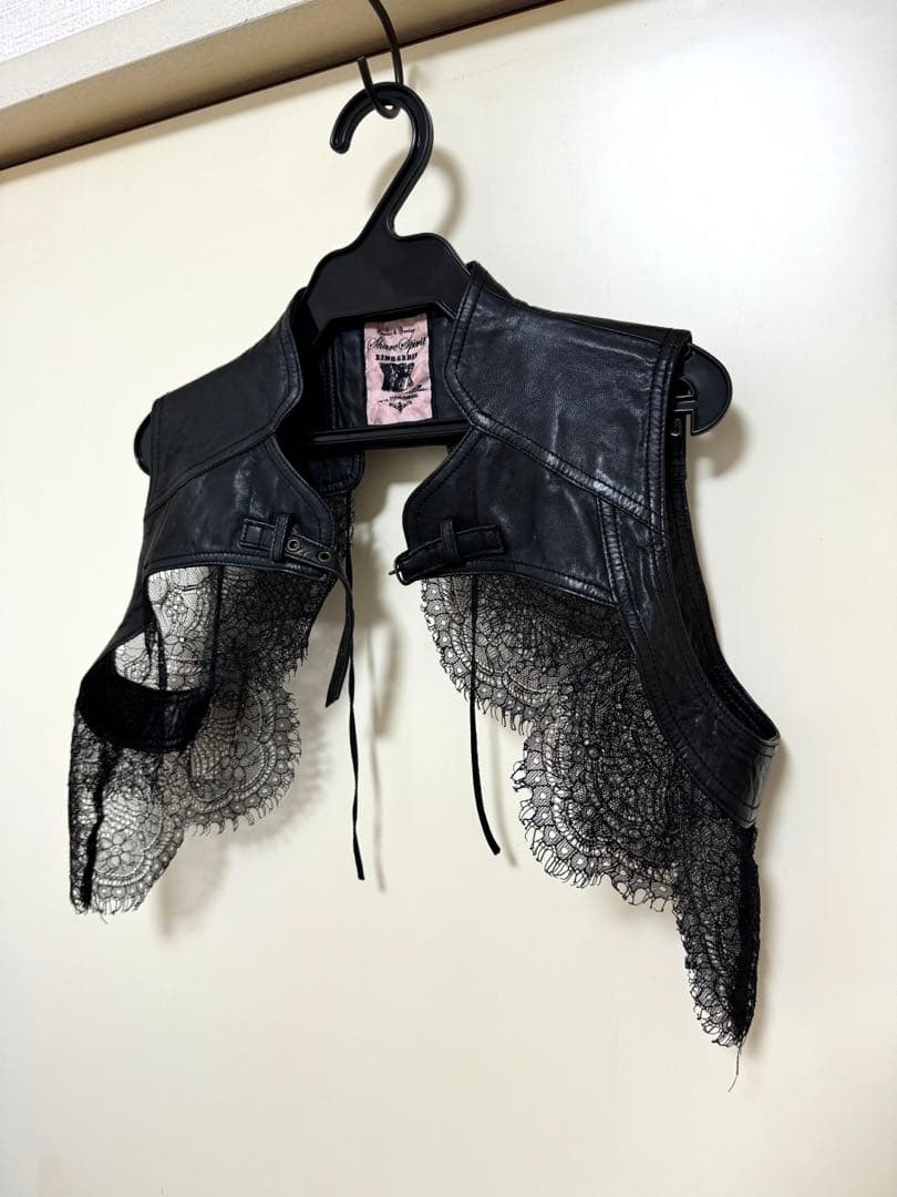 シェアースピリット　シープレザーベスト／ジレ