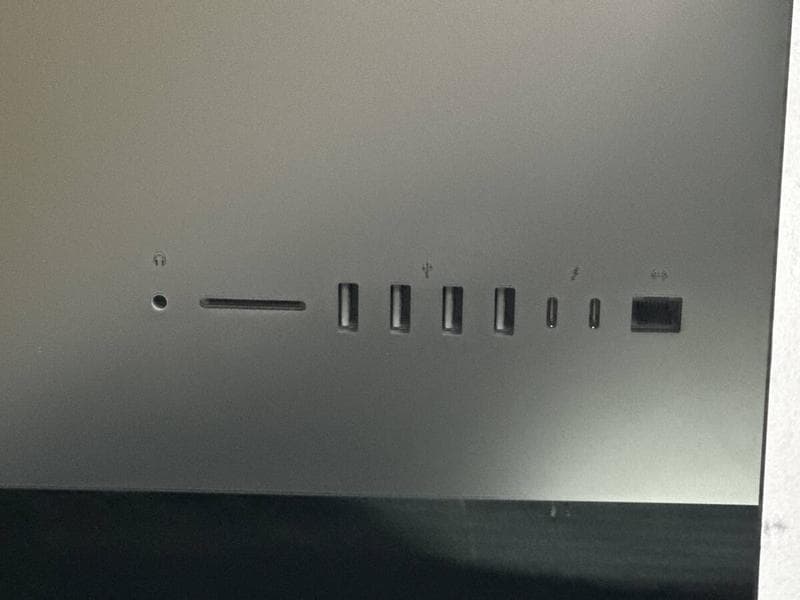 Apple iMac 2017/i5-7世代/21.5 FusinDrive