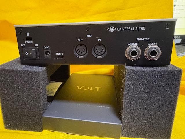 VOLT 2 USBオーディオインターフェイス