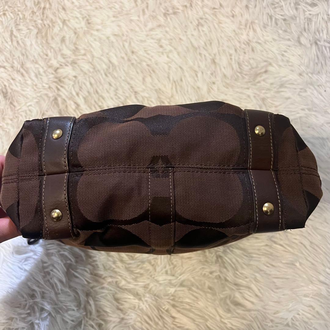 【希少極美品】COACH コーチ ターンロック シグネチャー ワンショルダー