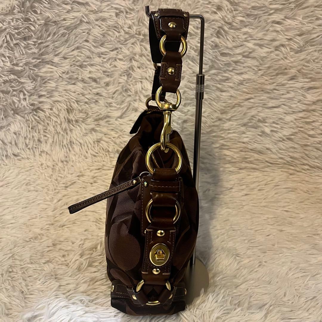 【希少極美品】COACH コーチ ターンロック シグネチャー ワンショルダー