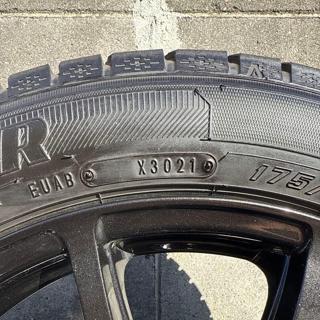 グッドイヤー アイスナビ7 175/60R16 スタッドレス・ホイールセット