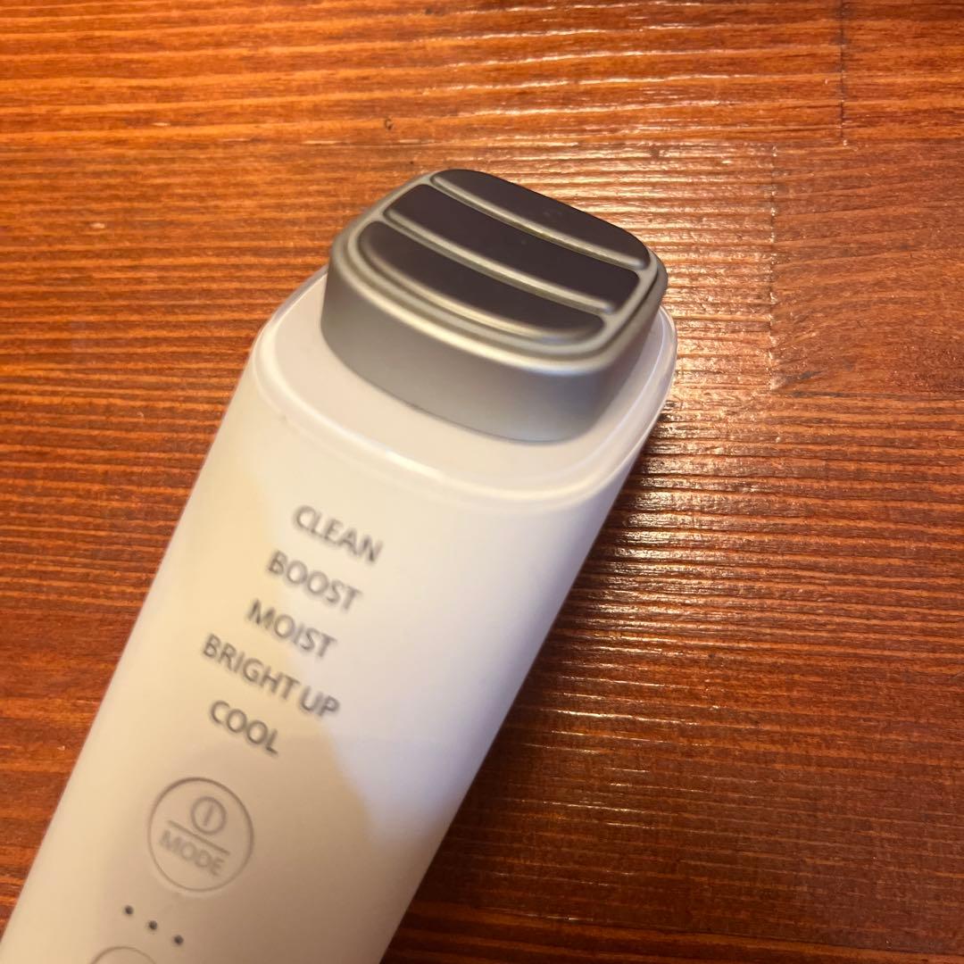 Panasonic ionboost 美顔器 ホワイト