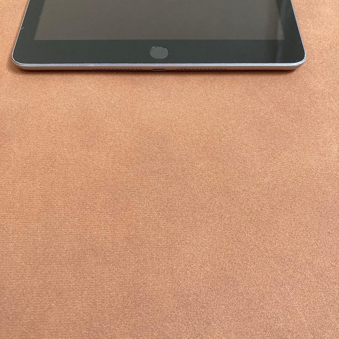 213【早い者勝ち】iPad6 第6世代 128GB SIMフリー☆