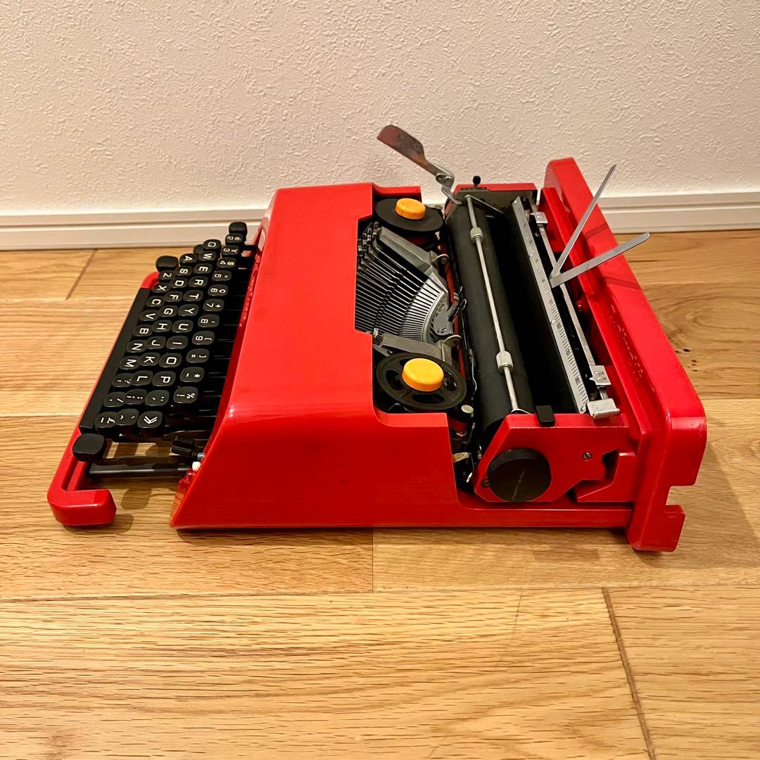 【昭和レトロ】オリベッティ タイプライター Valentine s バレンタイン