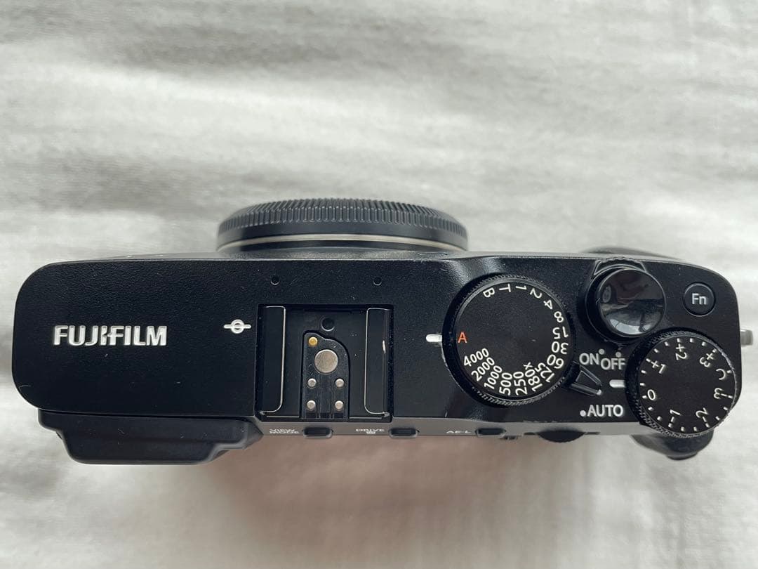 富士フイルム　X-E3