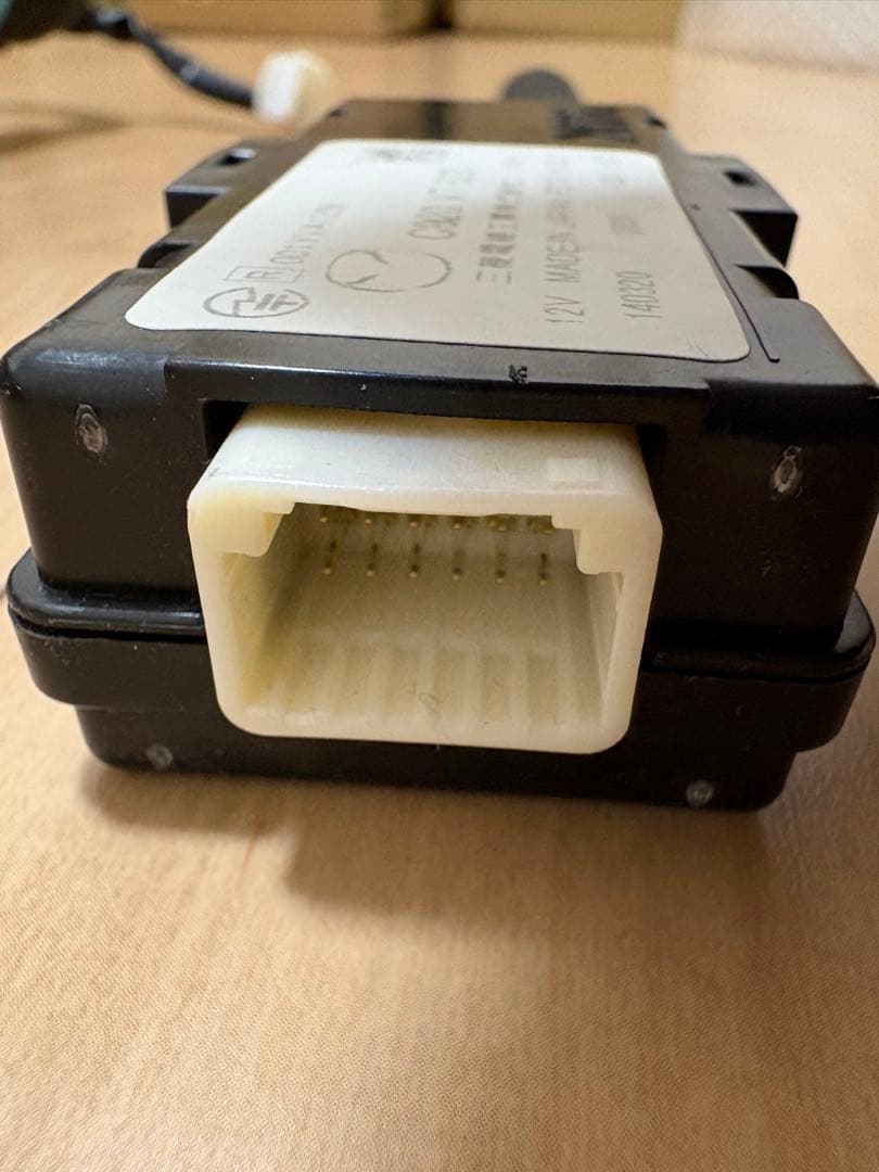 マツダ　純正　エンジンスターター　C920V7620 本体