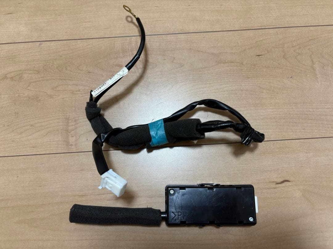 マツダ　純正　エンジンスターター　C920V7620 本体