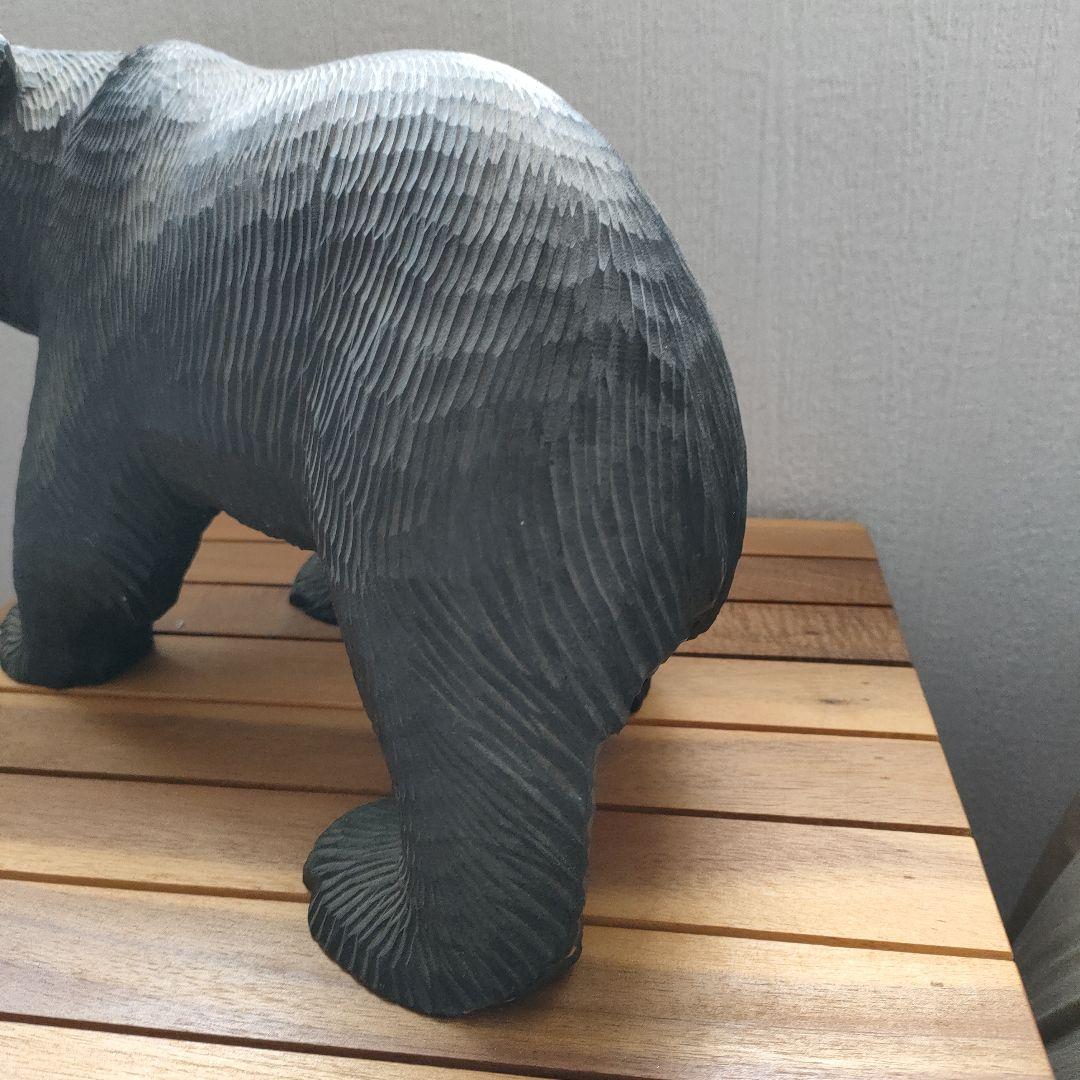 木製クマの彫刻 約30cm伝統工芸品