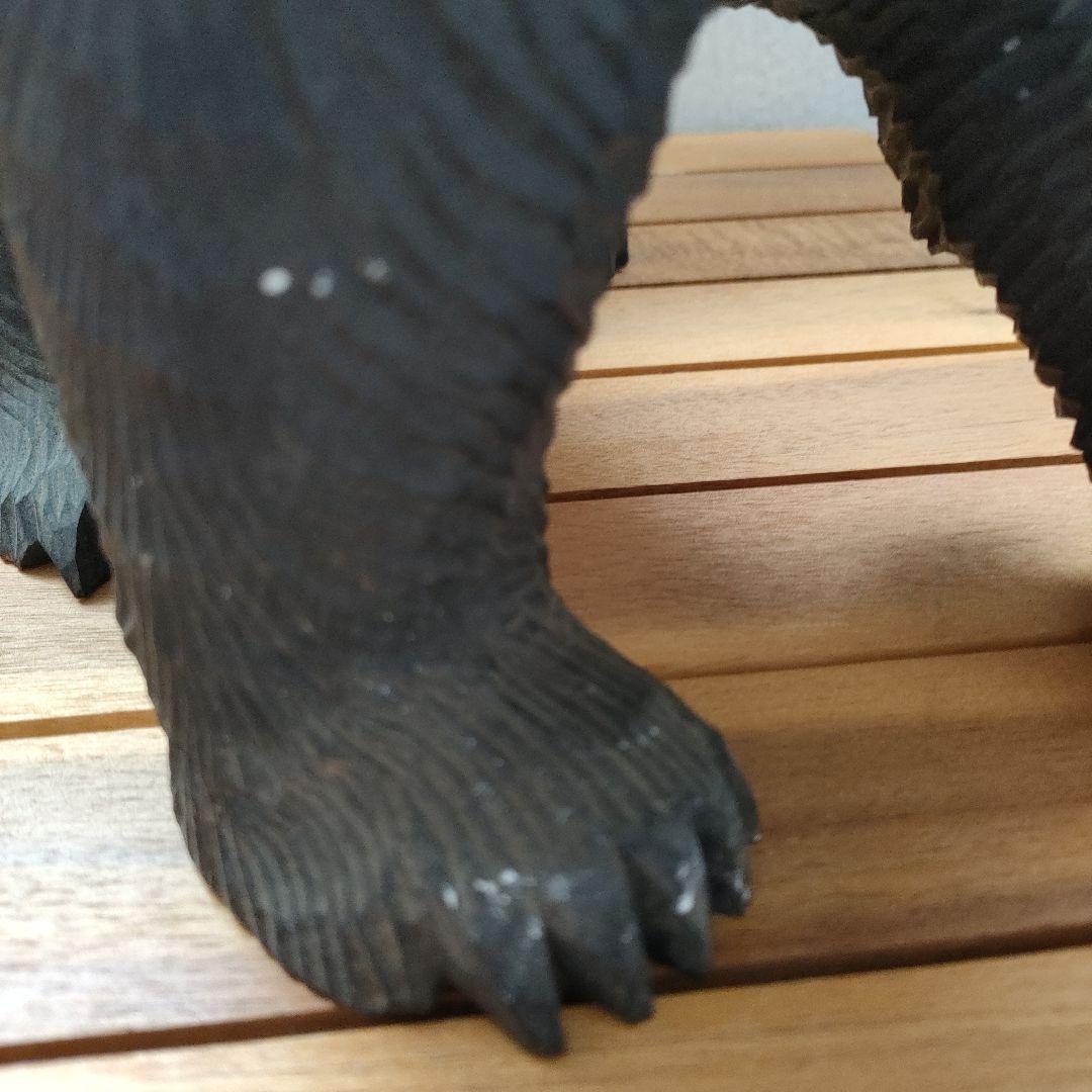 木製クマの彫刻 約30cm伝統工芸品