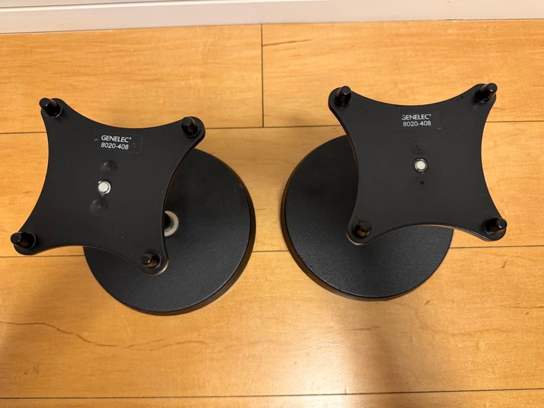 GENELEC スピーカープレート&スタンド