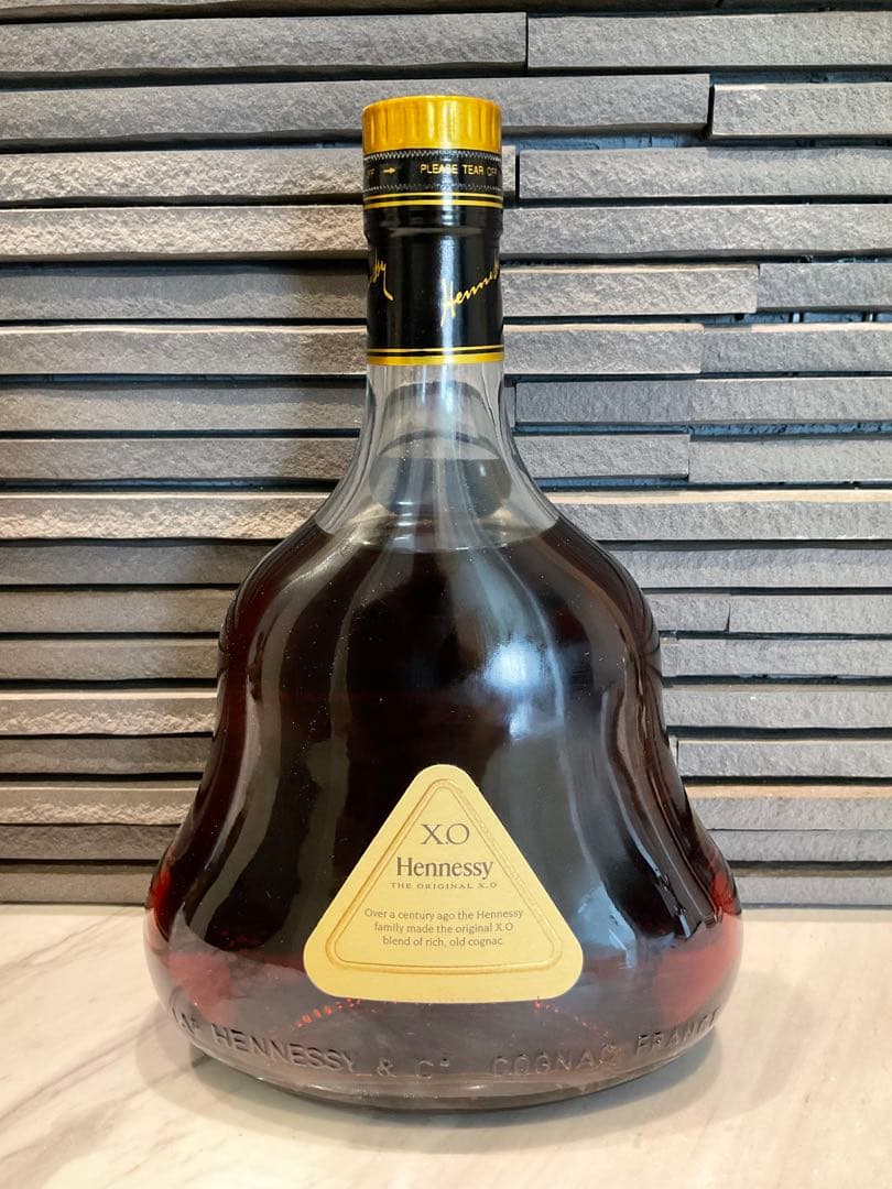 Hennessy XO コニャック 700ml 金キャップ 限定ラベル