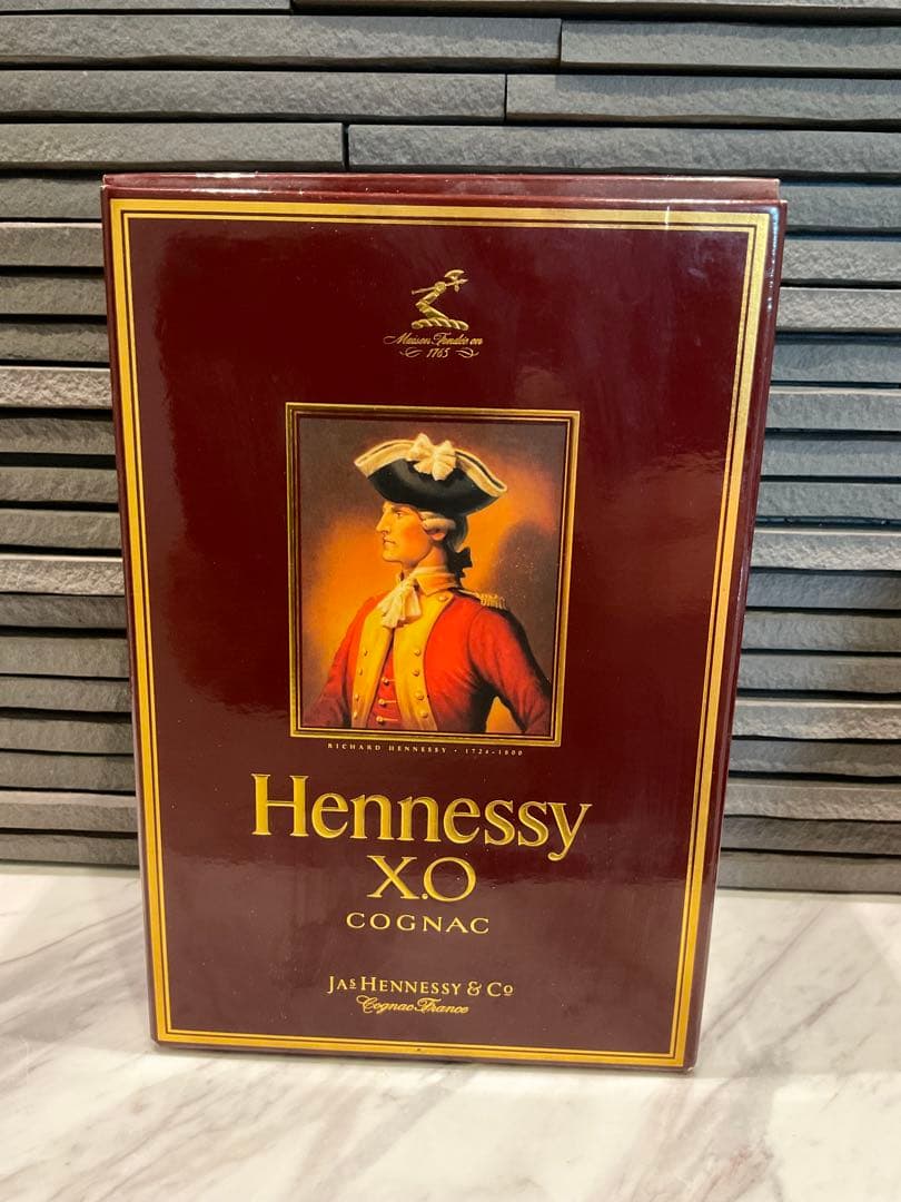 Hennessy XO コニャック 700ml 金キャップ 限定ラベル