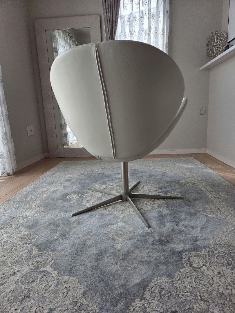 ボーコンセプトBoConcept　リビングチェア　ラウンジチェア　本革