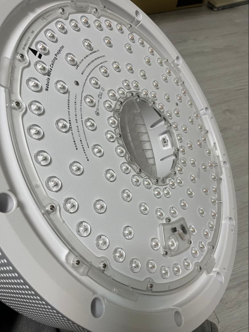 【値下げしました】LEDプロジェクター本体 高輝度