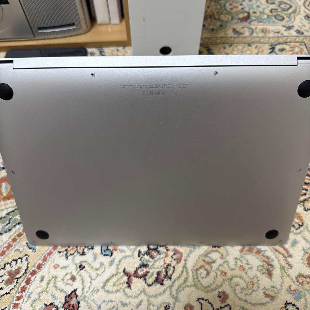 Apple MacBook Air シルバー