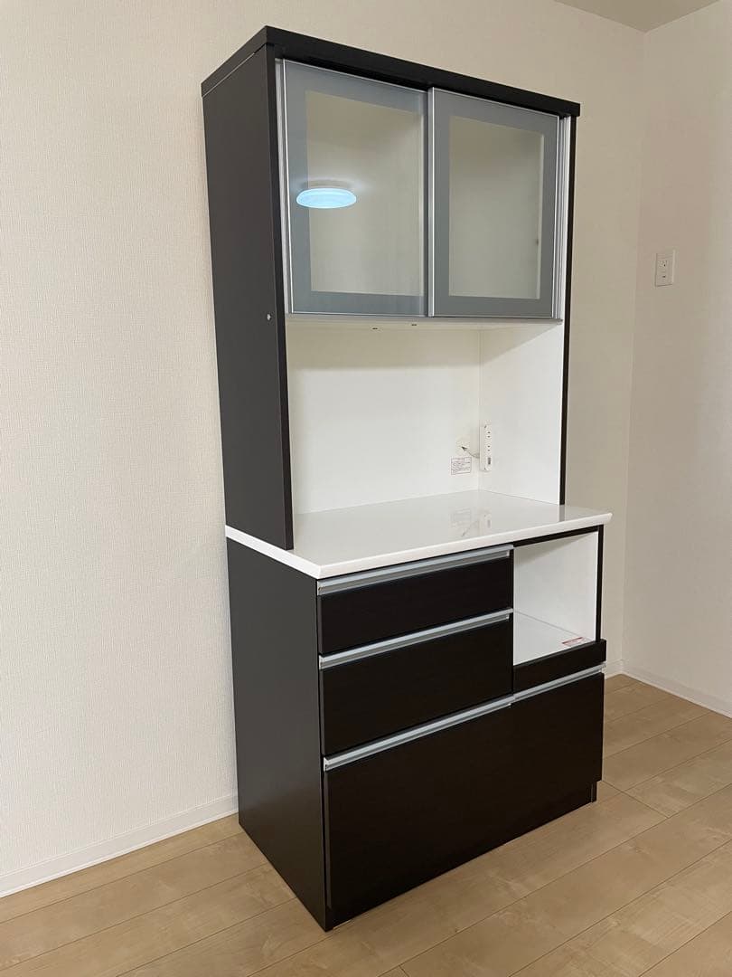 【ニトリ】未使用　カップボード　食器棚　キッチンボード　90 週末特価！