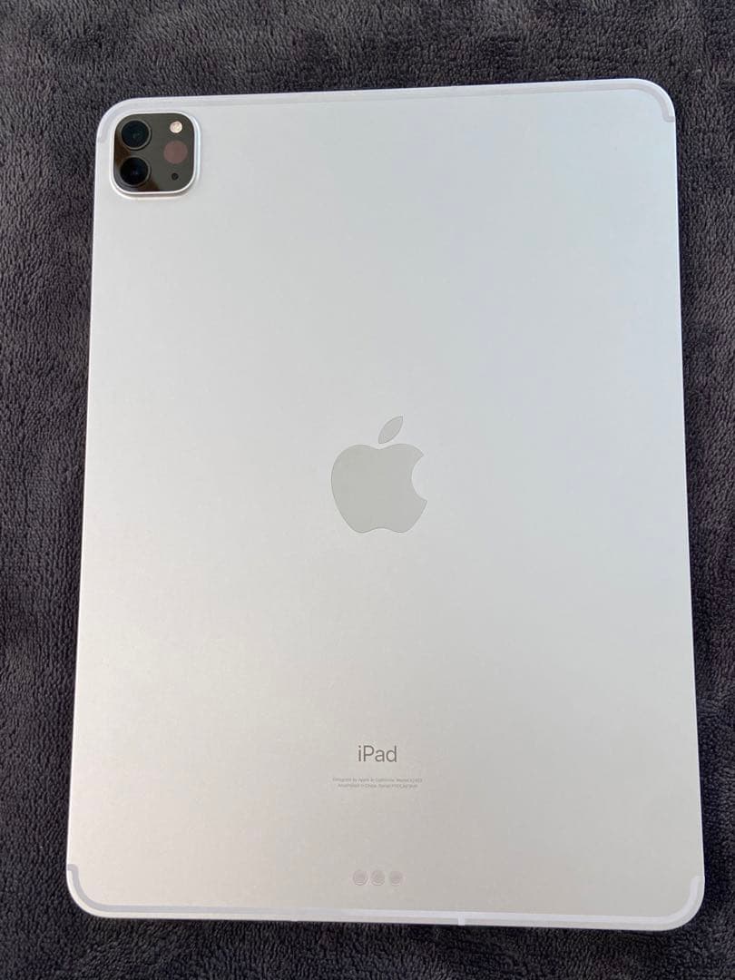 iPadPro 11インチ第3世代256GB SmartKeyboard ケース