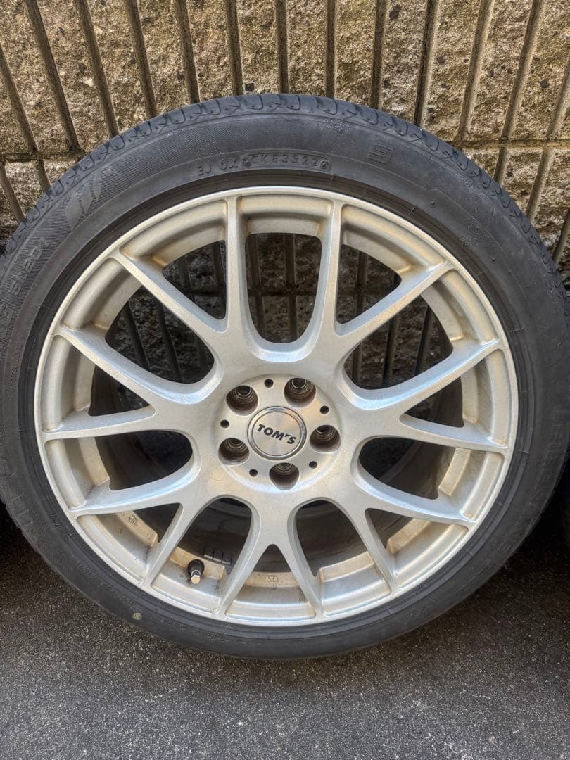 toms 17インチ ホイールタイヤセット