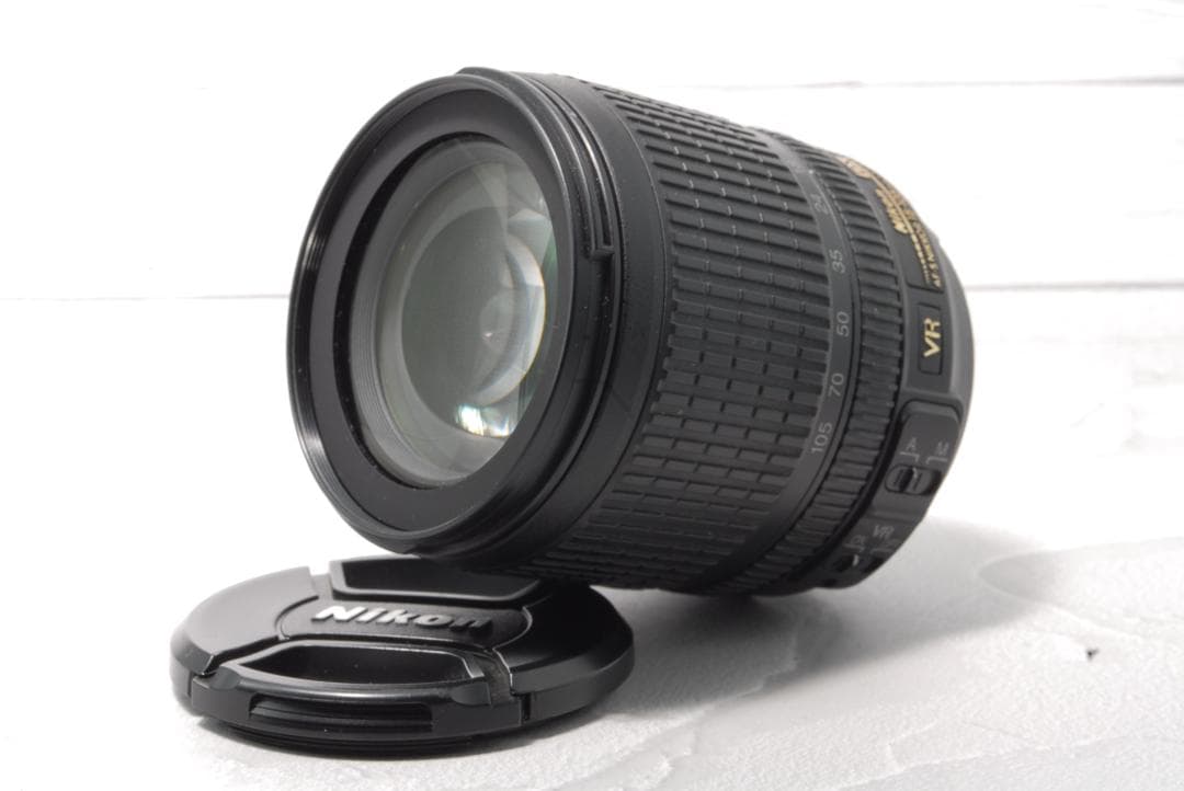 Nikon AF-S18-105mm f/3.5-5.6G ED VR 【美品】
