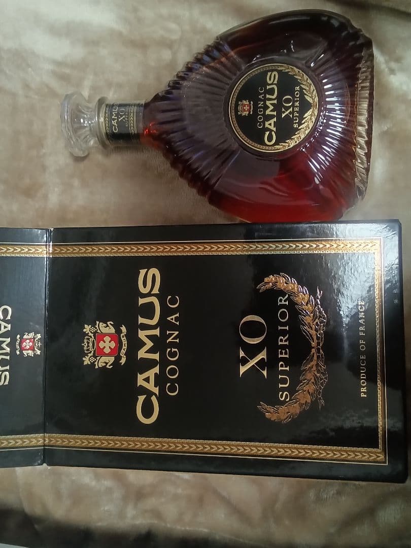 CAMUS XO SUPERIOR 700ml 40%　未開封