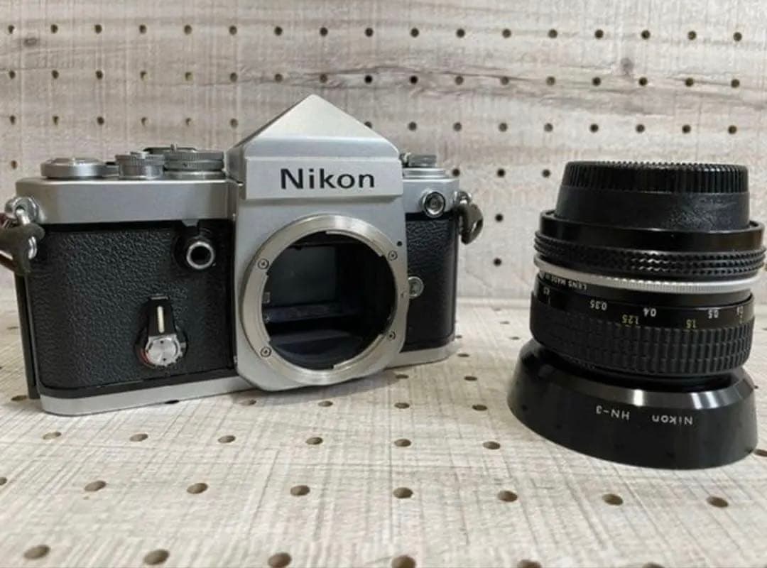 Nikon ニコンF2 DE-1レンズNikkor 28mm f3.5フード