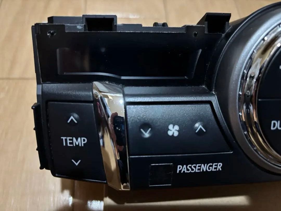 マークx 130系 中期・後期 純正エアコンパネル