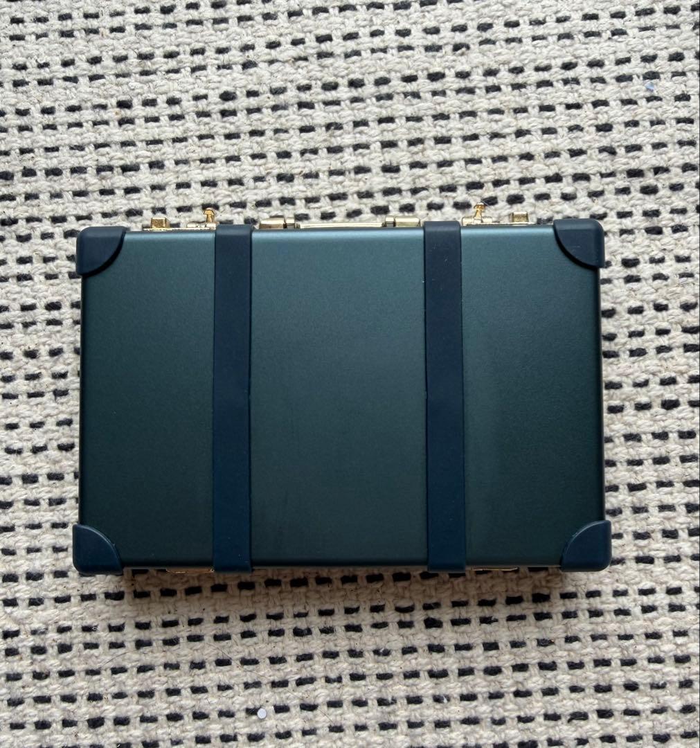 非売品 GLOBE-TROTTER 名刺入れ トランク型　新品　ネイビー