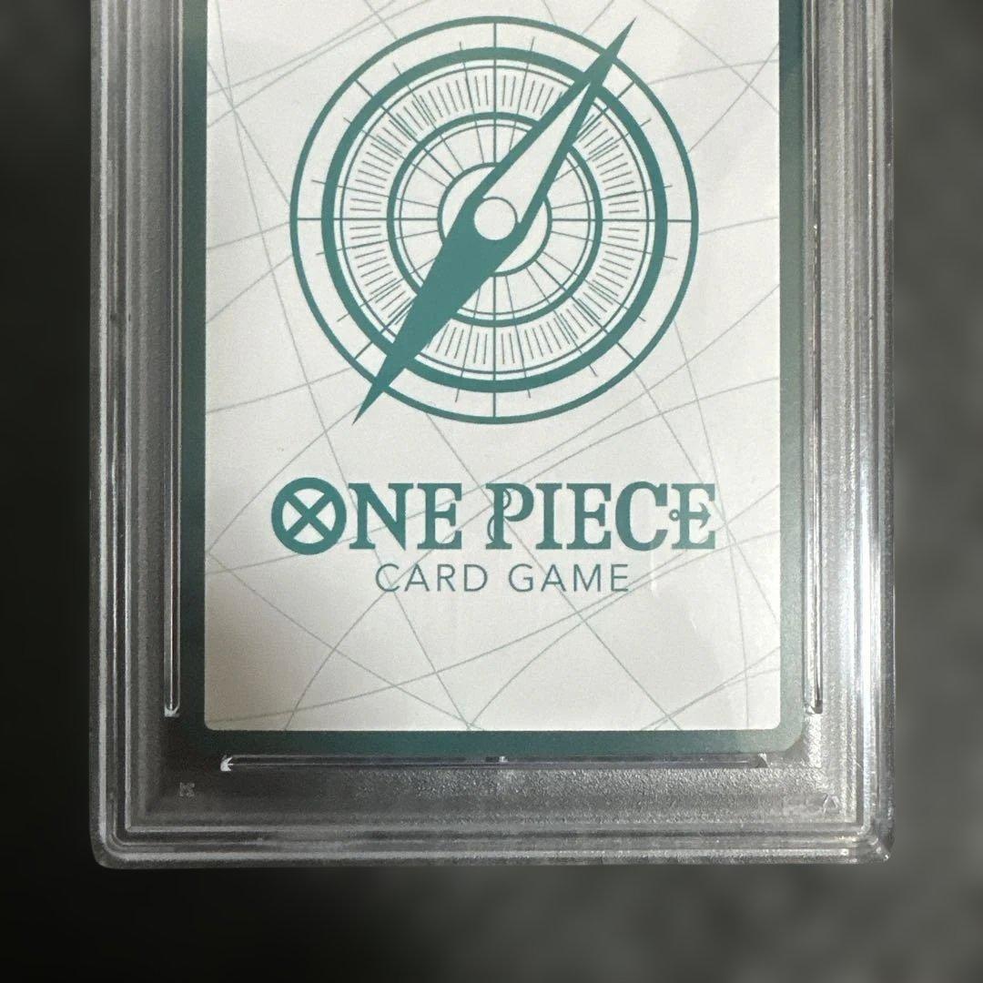 ワンピースカード　ドン!!カード(ビビ)PSA10⭐︎