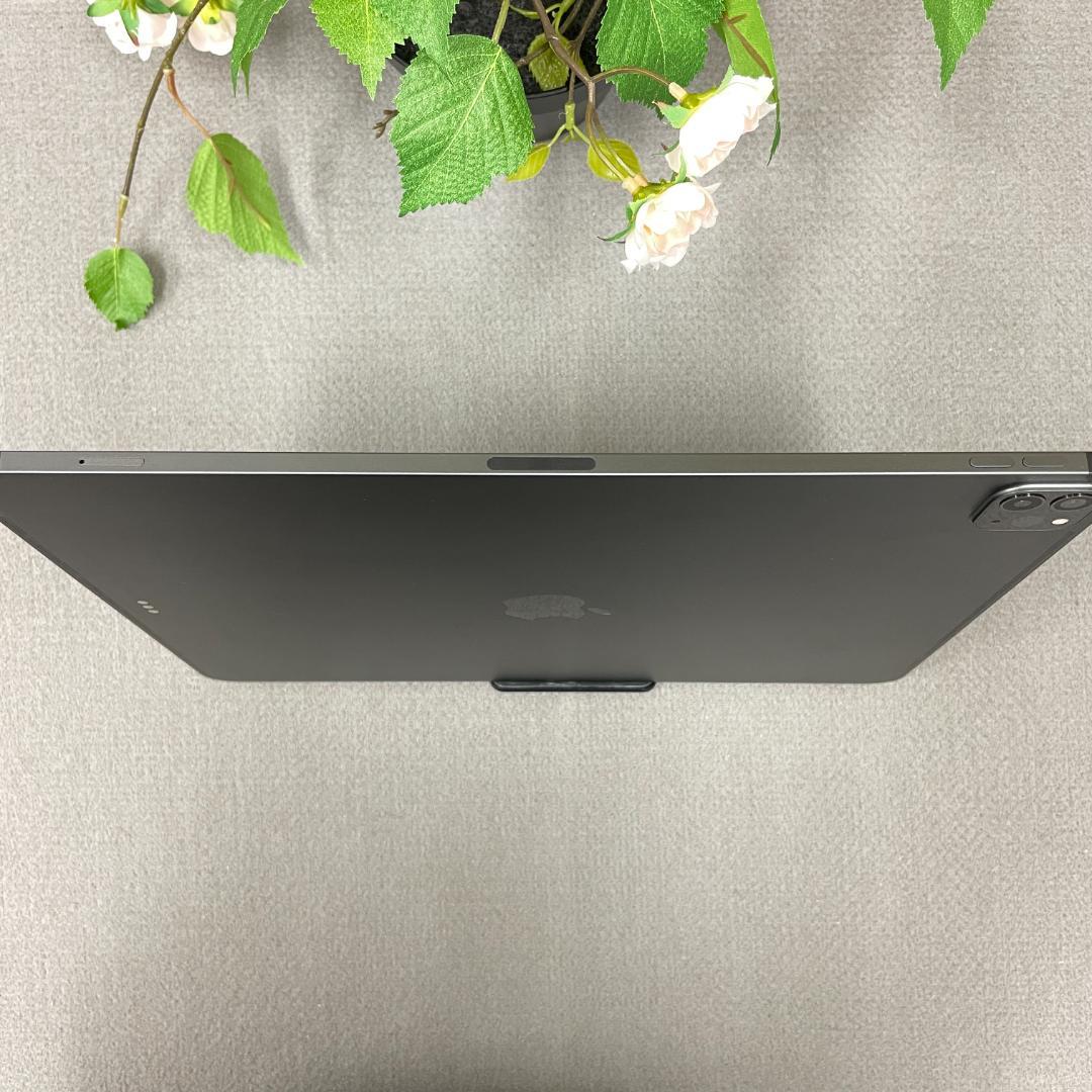 新品同様 iPad Pro 12.9インチ（第4世代）