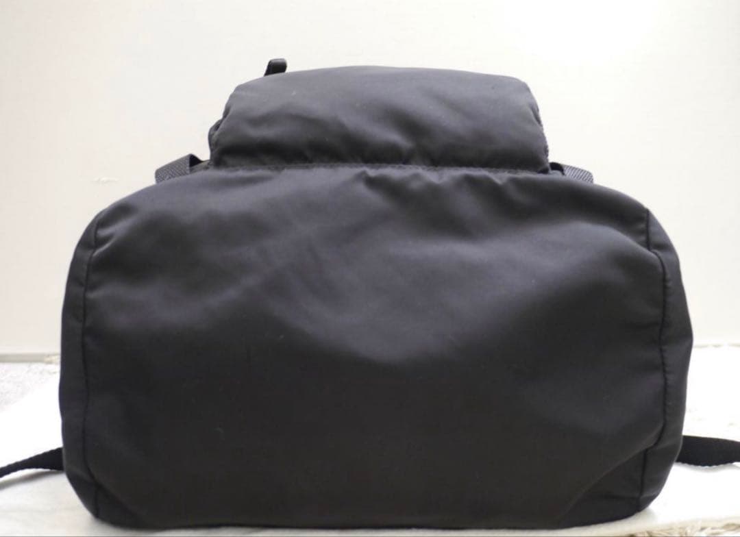 美品◆ PRADA プラダ V135 男女可 ナイロン リュック バックパック黒