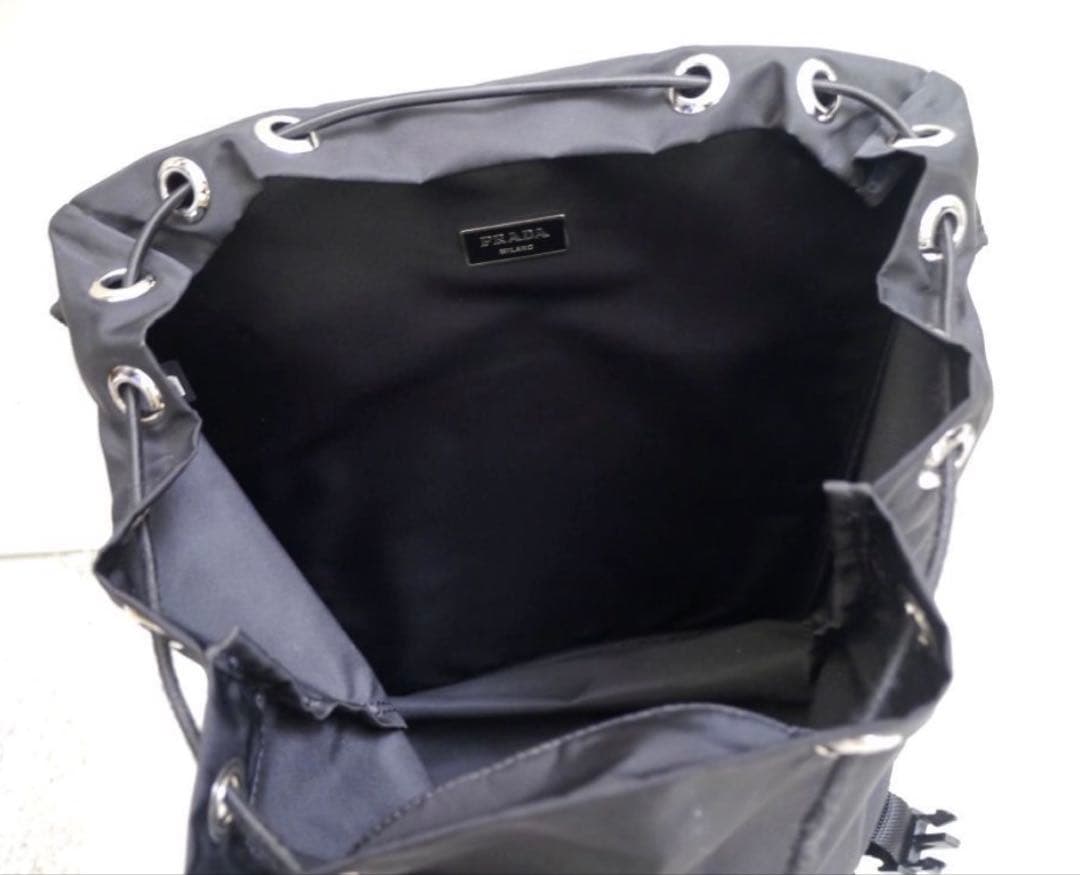 美品◆ PRADA プラダ V135 男女可 ナイロン リュック バックパック黒