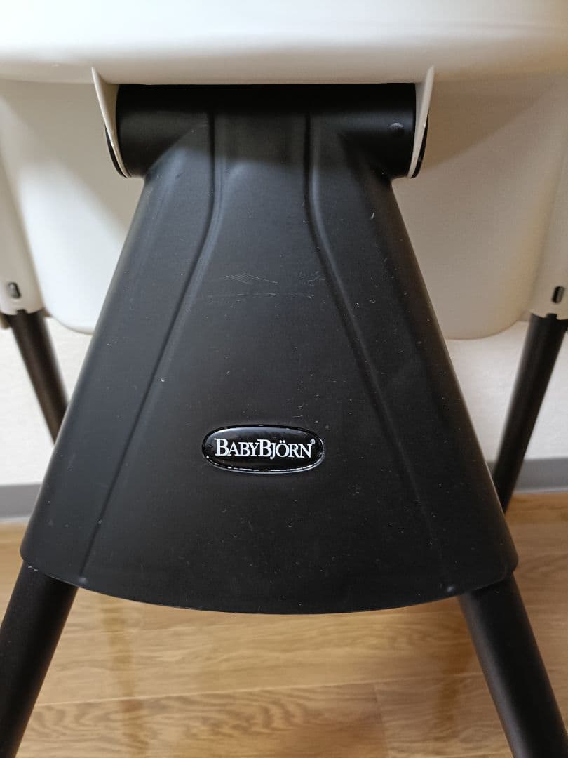 BABY BJORN　ベビービョルンのハイチェア