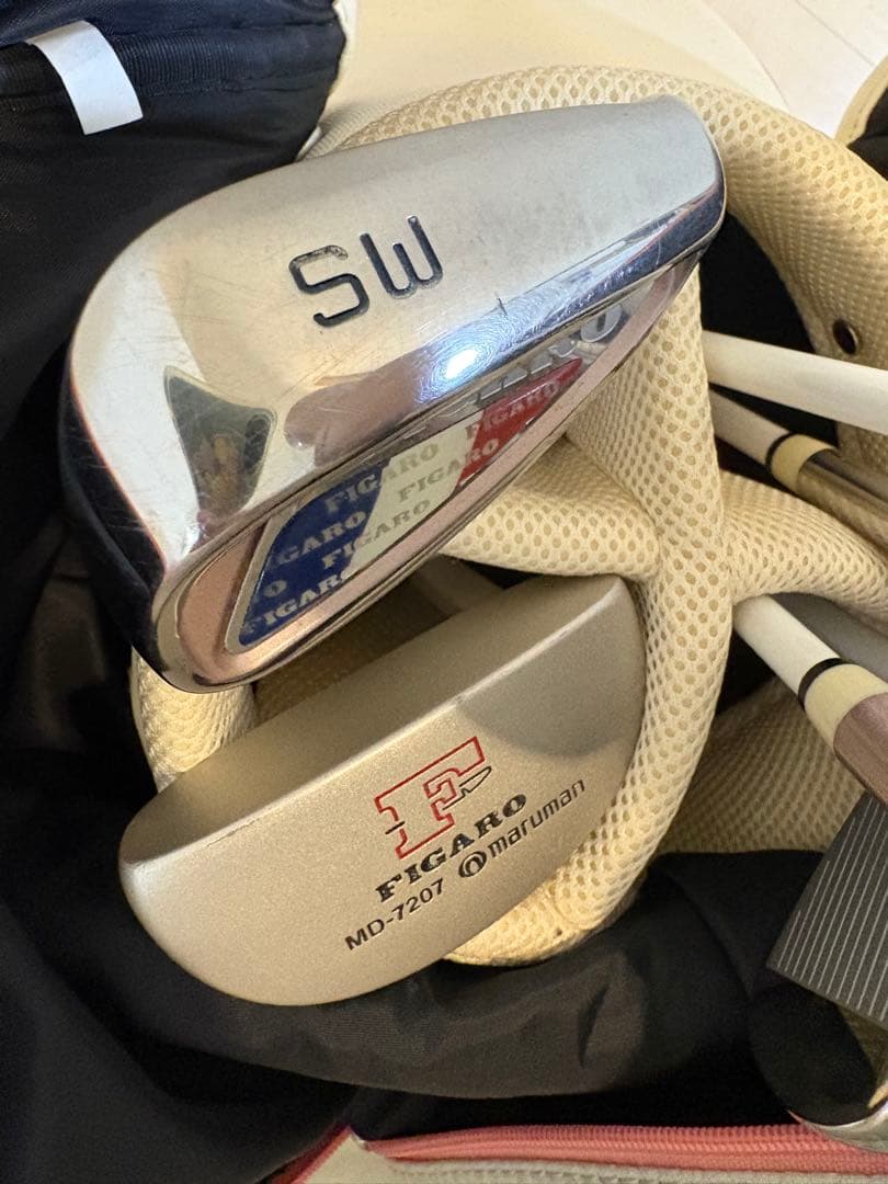 ク*エ様 【お値打ち】レディース ゴルフセット 初心者 (NIKEバッグ＆フィガ