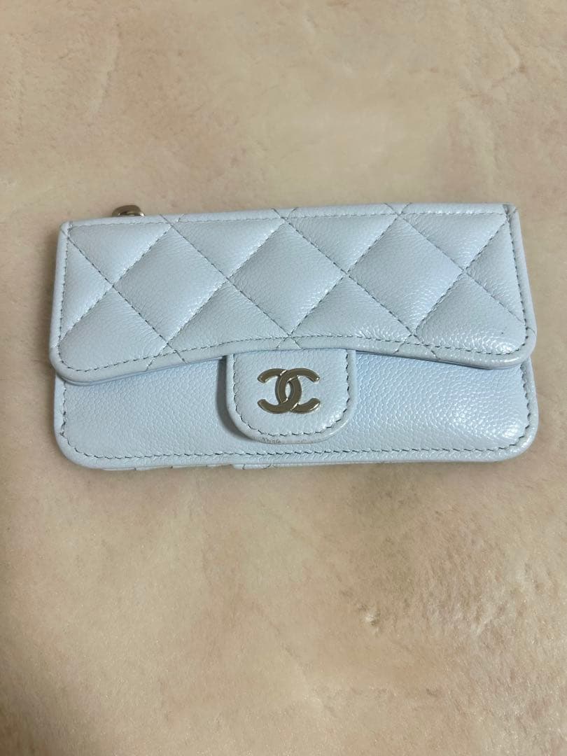 s*a様 シャネル フラグメントケース マトラッセ　カードケース ブルー　水色