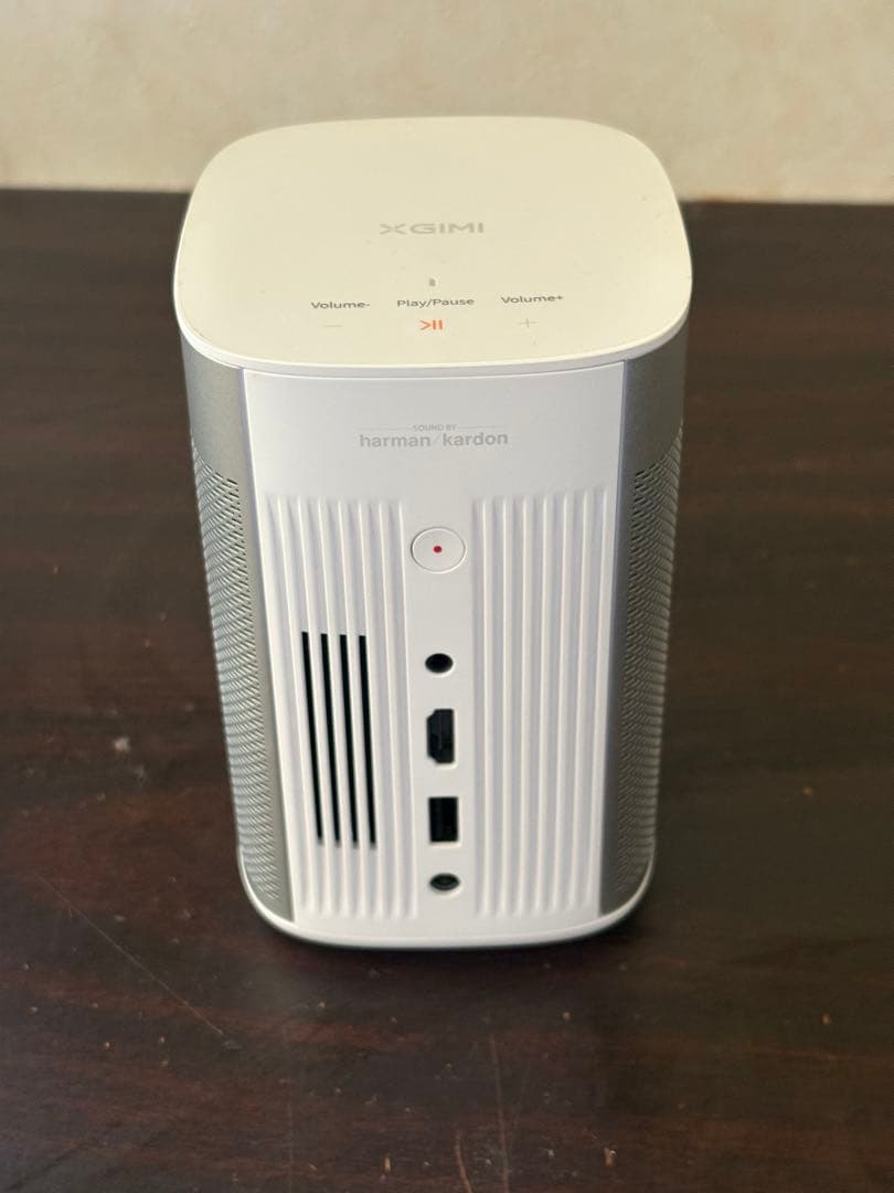 XGIMI XJ03W MOGO モバイルプロジェクター