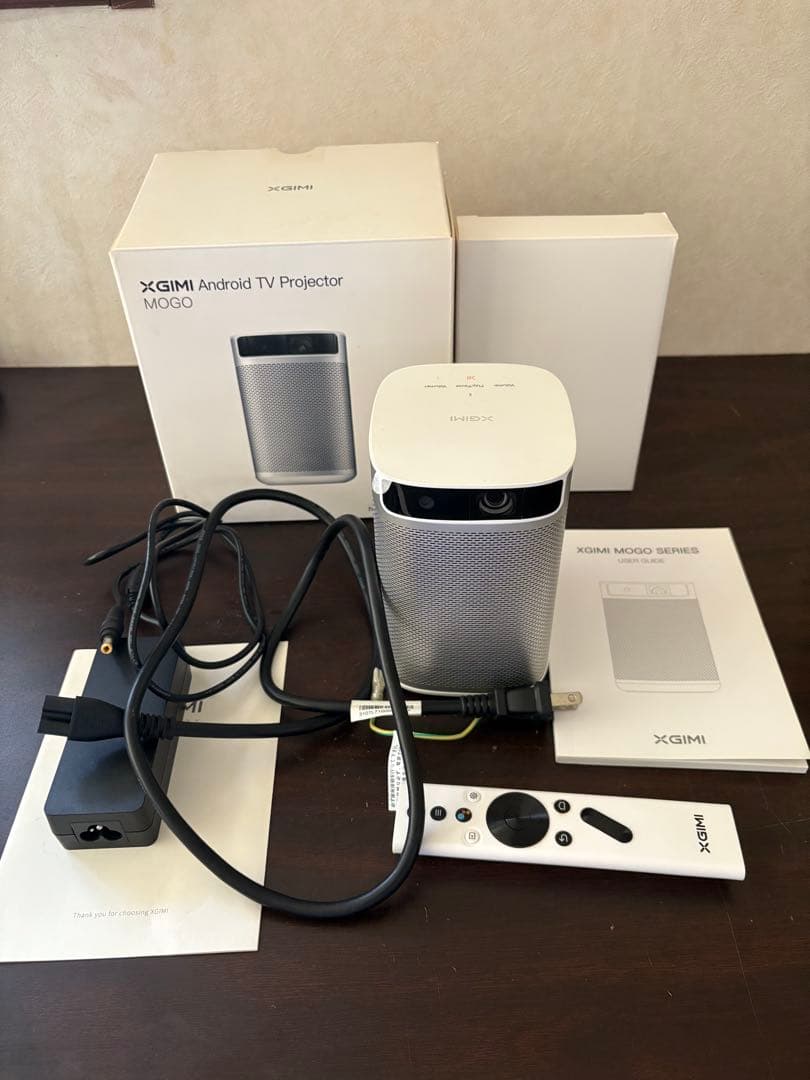 XGIMI XJ03W MOGO モバイルプロジェクター