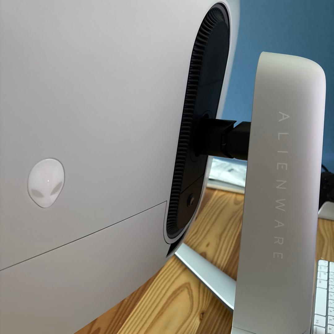 Alienware 34 曲面 ゲーミングモニター - AW3423DW