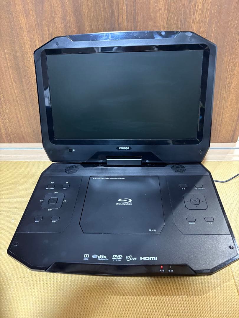 ベルソス14インチポータブルブルーレイプレーヤー VS-BD1400