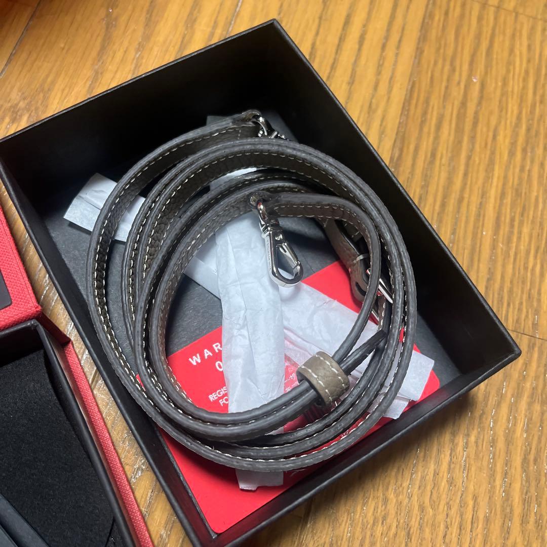 BONAVENTURA iPhone16用ケース&ストラップほぼ新品