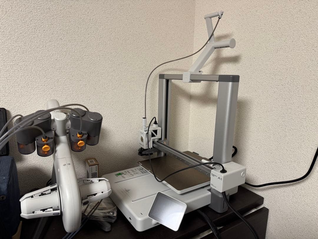 Bambu Lab A1 Combo 3D プリンター、AMS lite付き