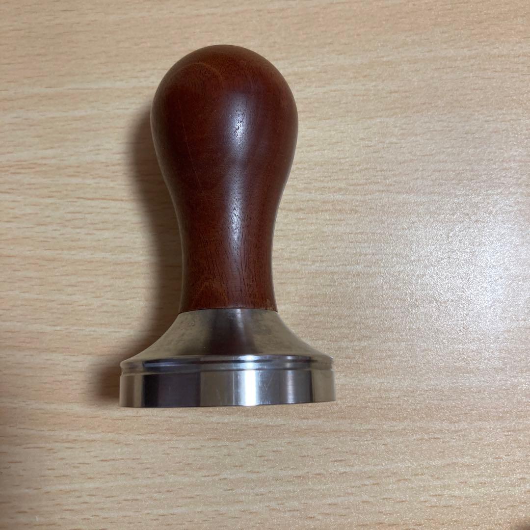 DeLonghi デディカ　エスプレッソ・カプチーノメーカー　EC680