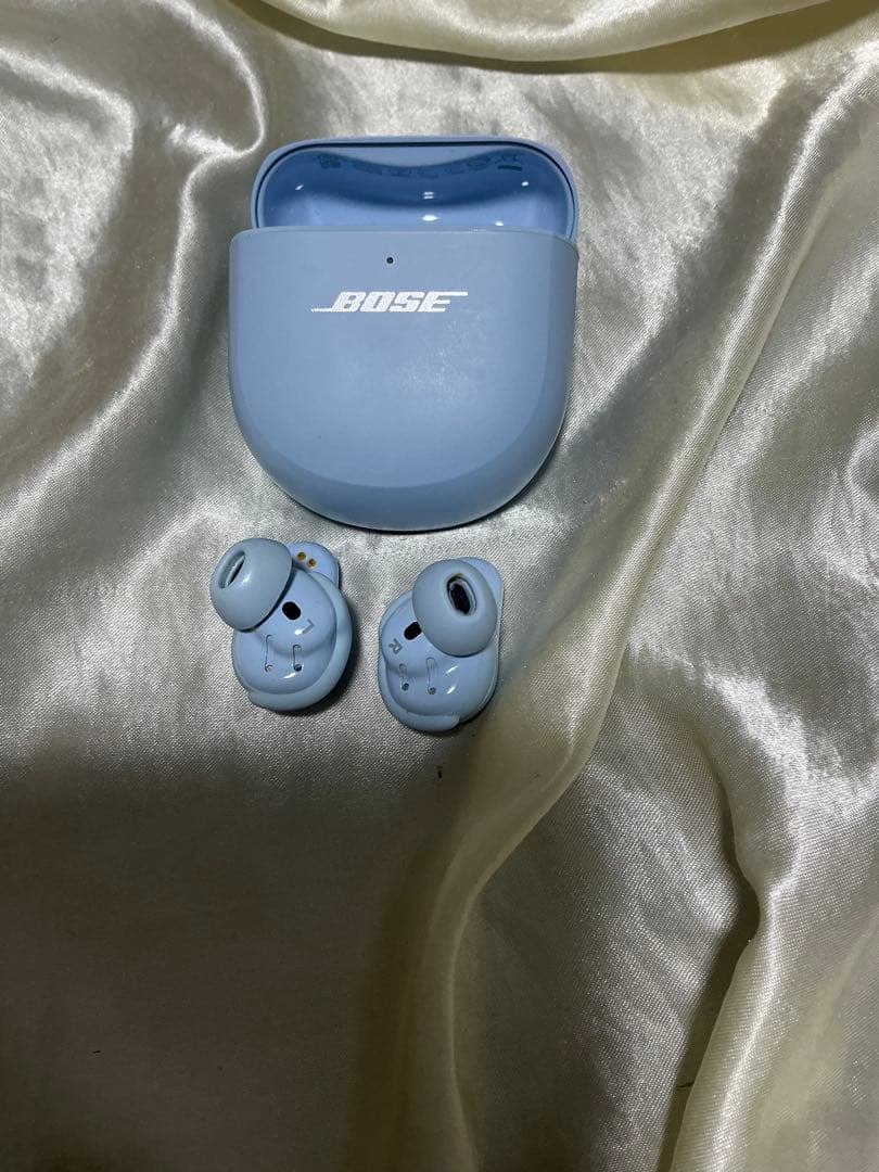 BOSE QuietComfort Ultra ワイヤレスイヤホン　即発送可能
