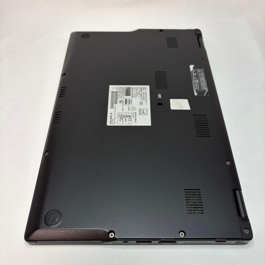 美品 LIFEBOOK U9312 12世代 i5 8GB 256GB オフィス