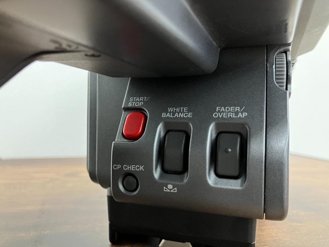 ジャンク品 SONY DSR-200A 業務用ビデオカメラ