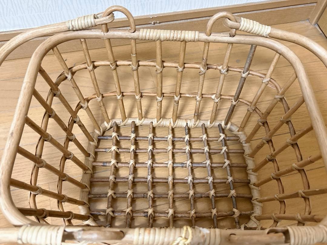 新品　ユグラ カゴバスケットJUGLAS ２個セット